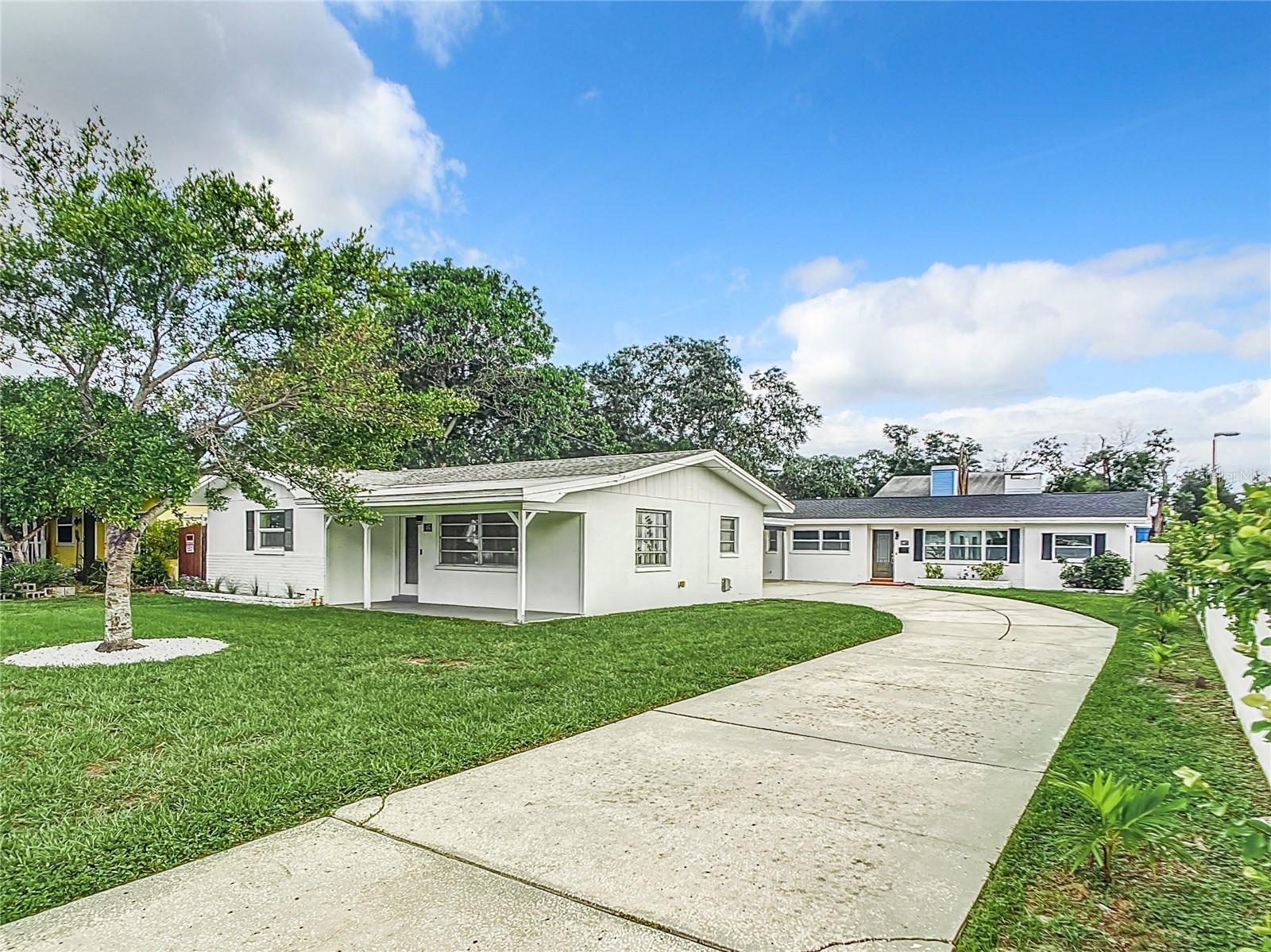 405 S LAKE DR, CLEARWATER, FL, 33755