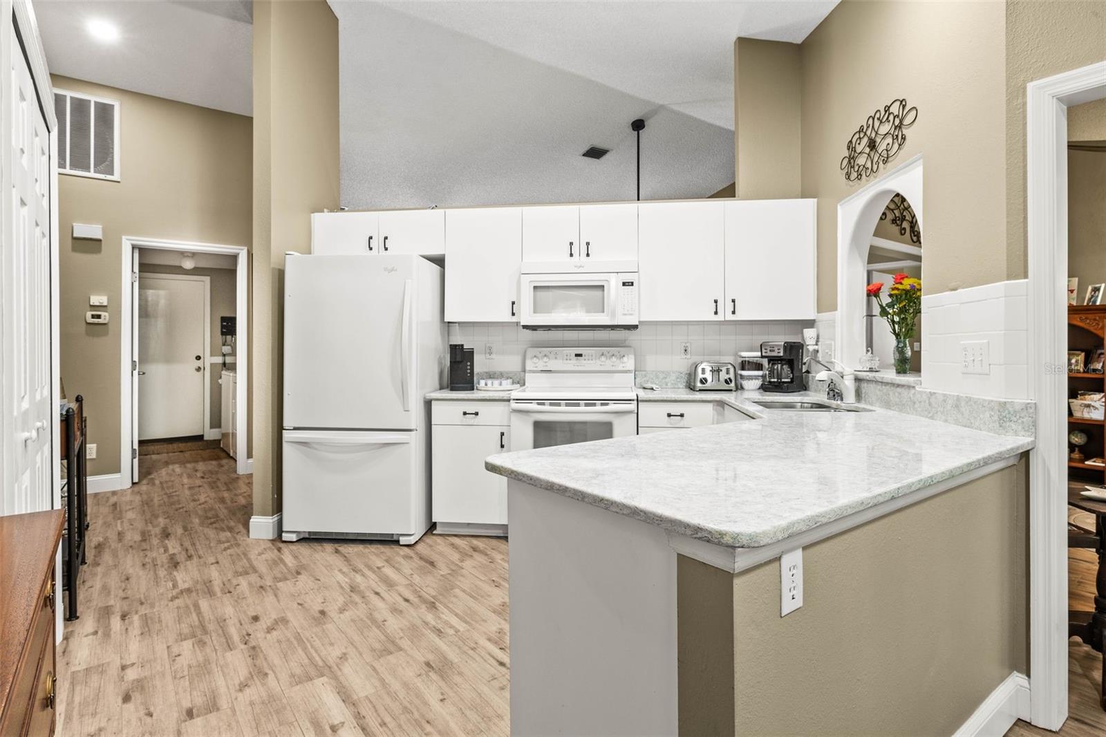 1709 TREMONT CT, SUN CITY CENTER, FL, 33573