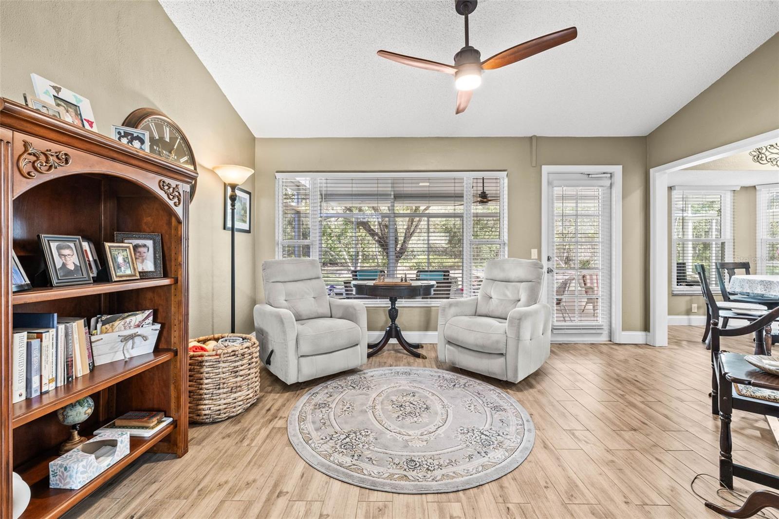 1709 TREMONT CT, SUN CITY CENTER, FL, 33573