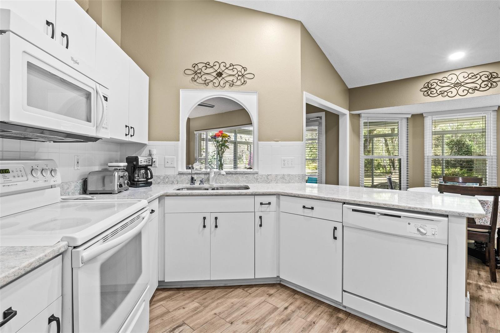 1709 TREMONT CT, SUN CITY CENTER, FL, 33573