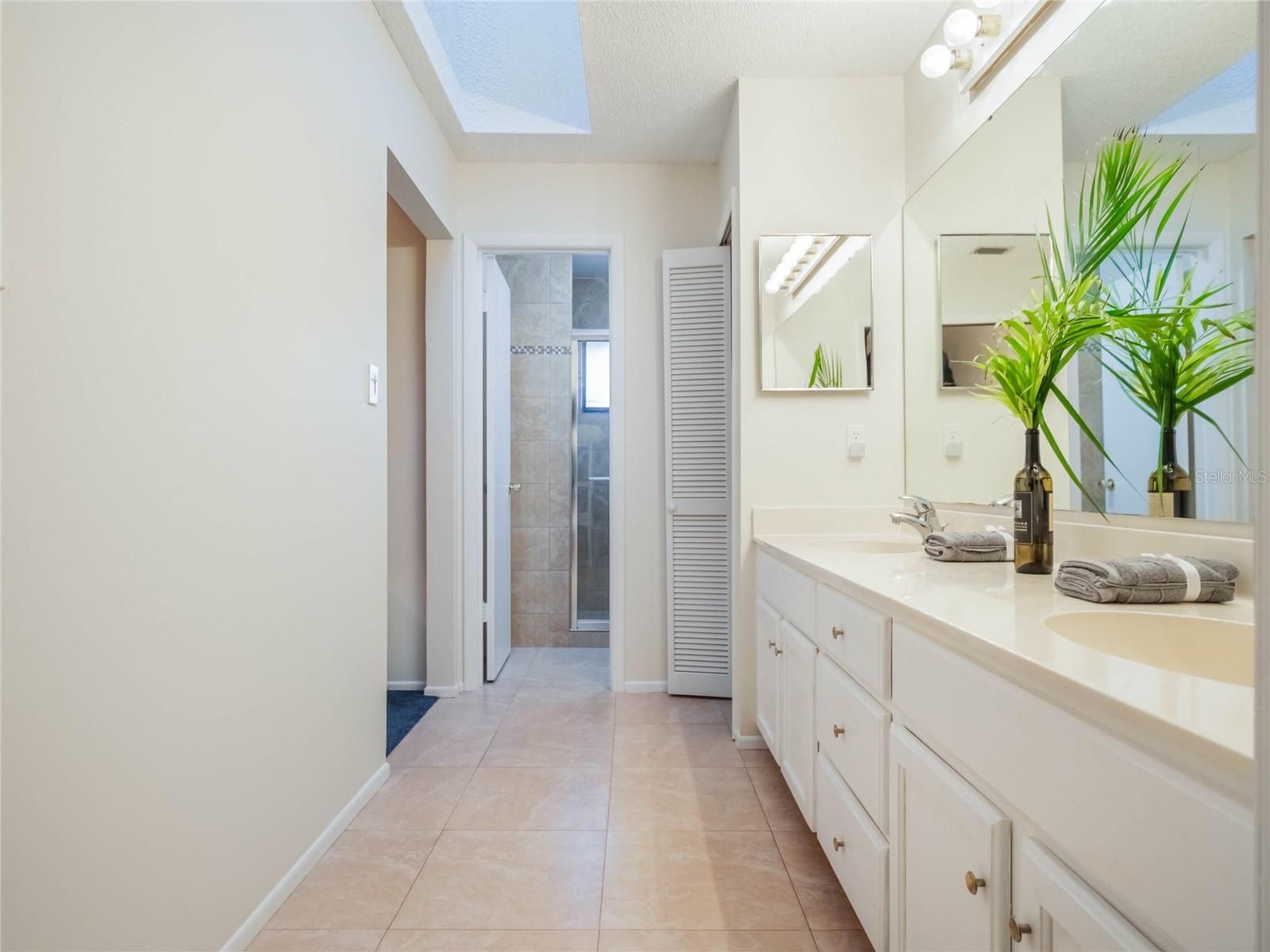 193 HERON BAY CIR #8, LAKE MARY, FL, 32746