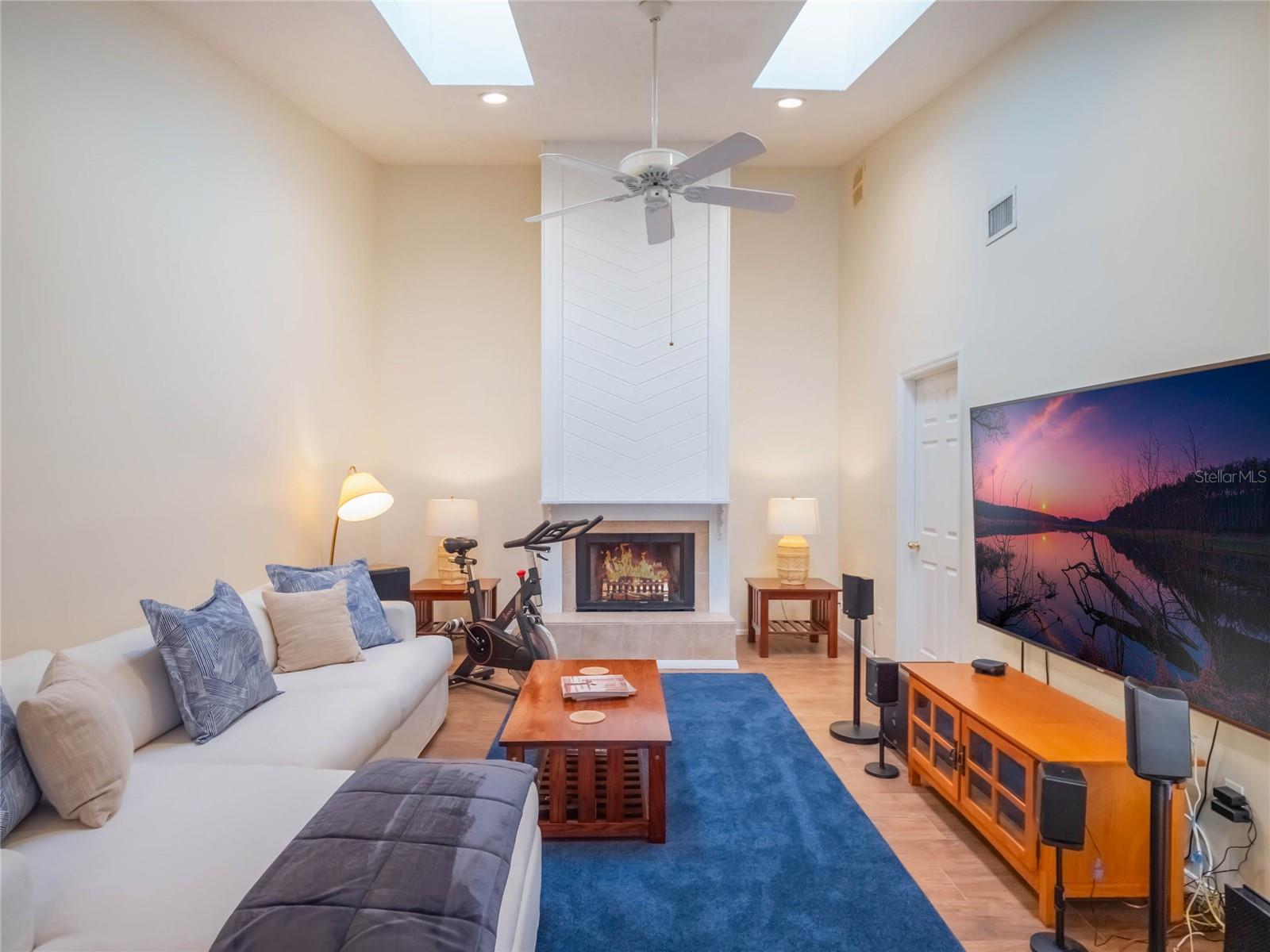 193 HERON BAY CIR #8, LAKE MARY, FL, 32746