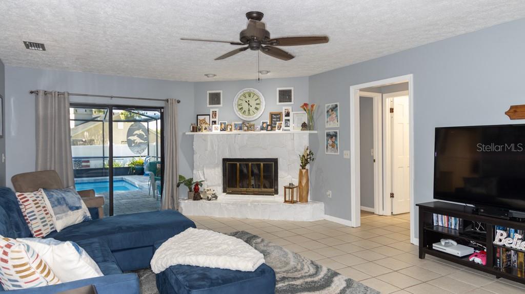 903 SETTER CT, SEFFNER, FL, 33584