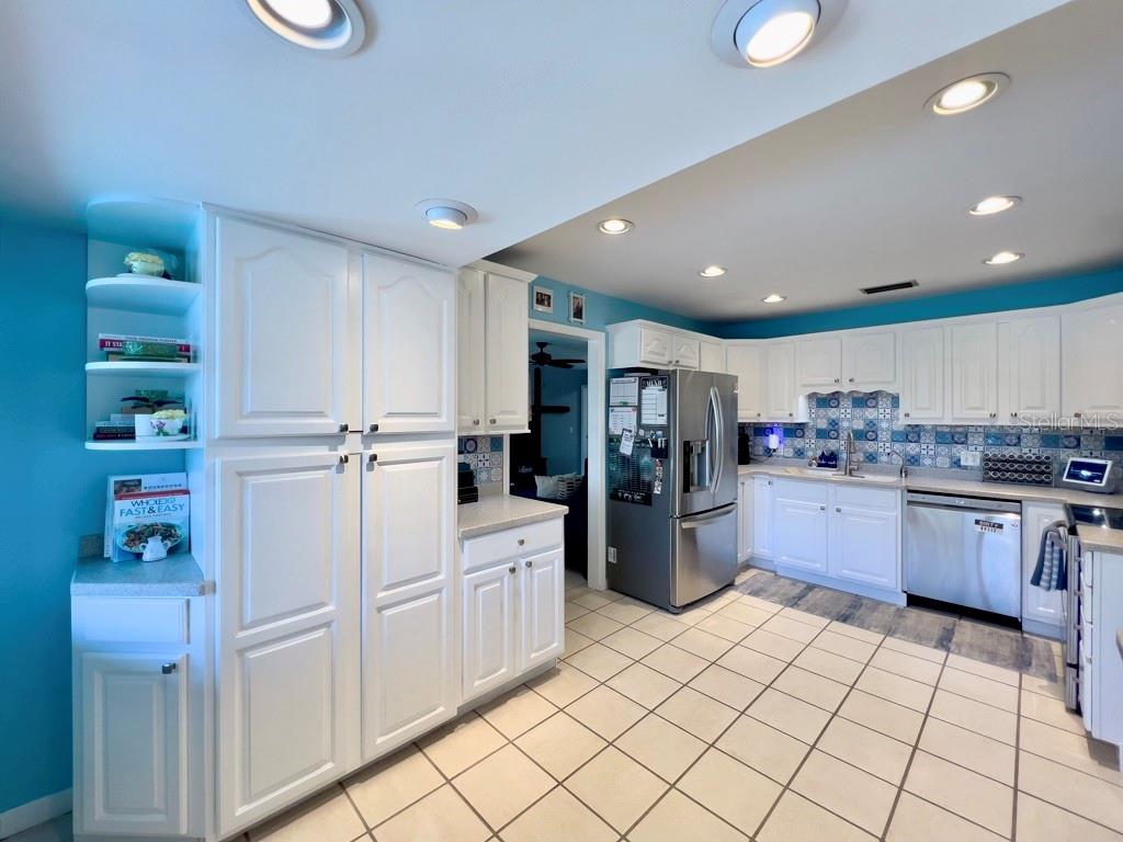 903 SETTER CT, SEFFNER, FL, 33584