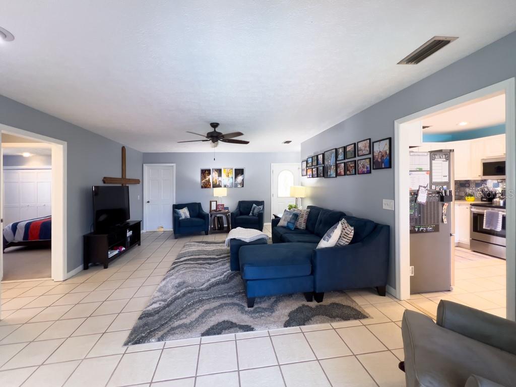 903 SETTER CT, SEFFNER, FL, 33584