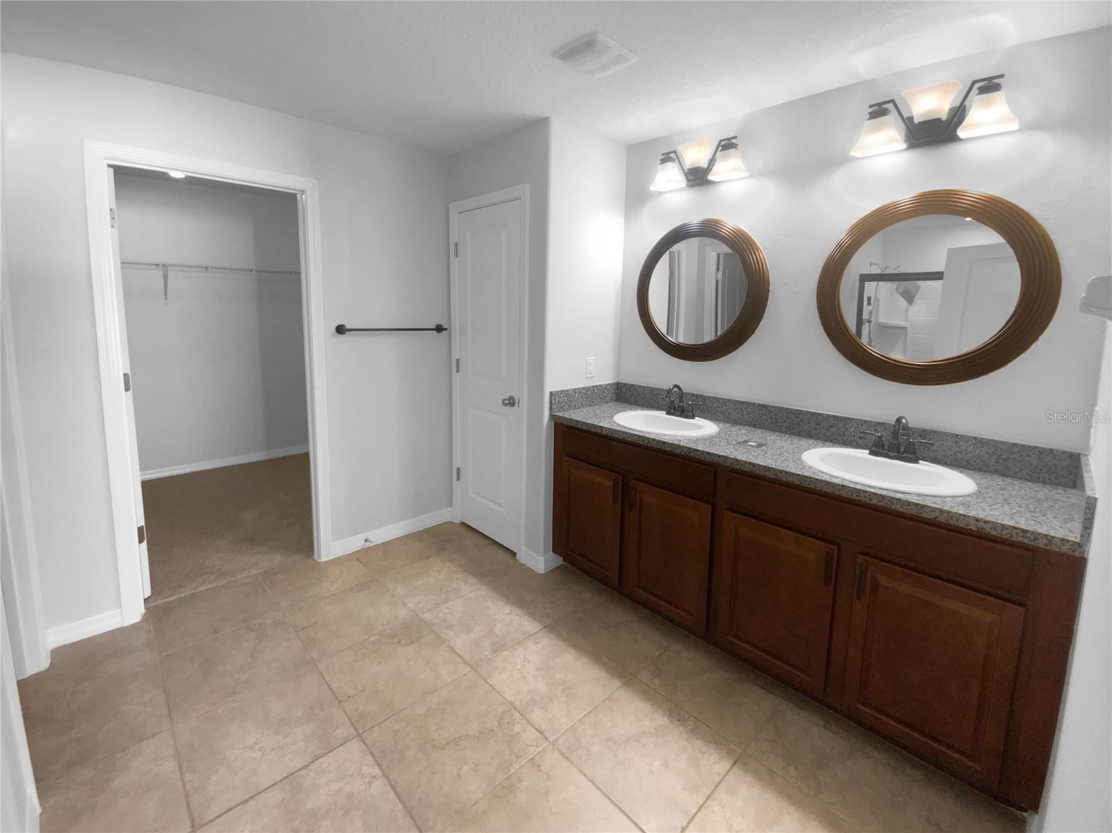 36017 STABLE WILK AVE, ZEPHYRHILLS, FL, 33541