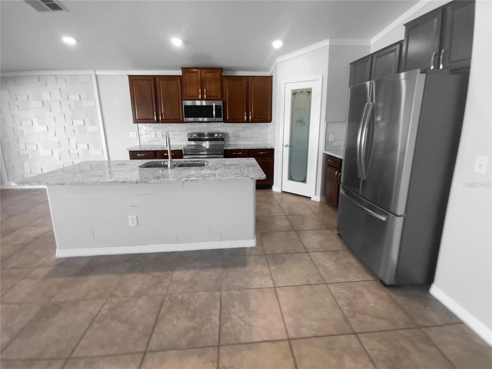 36017 STABLE WILK AVE, ZEPHYRHILLS, FL, 33541