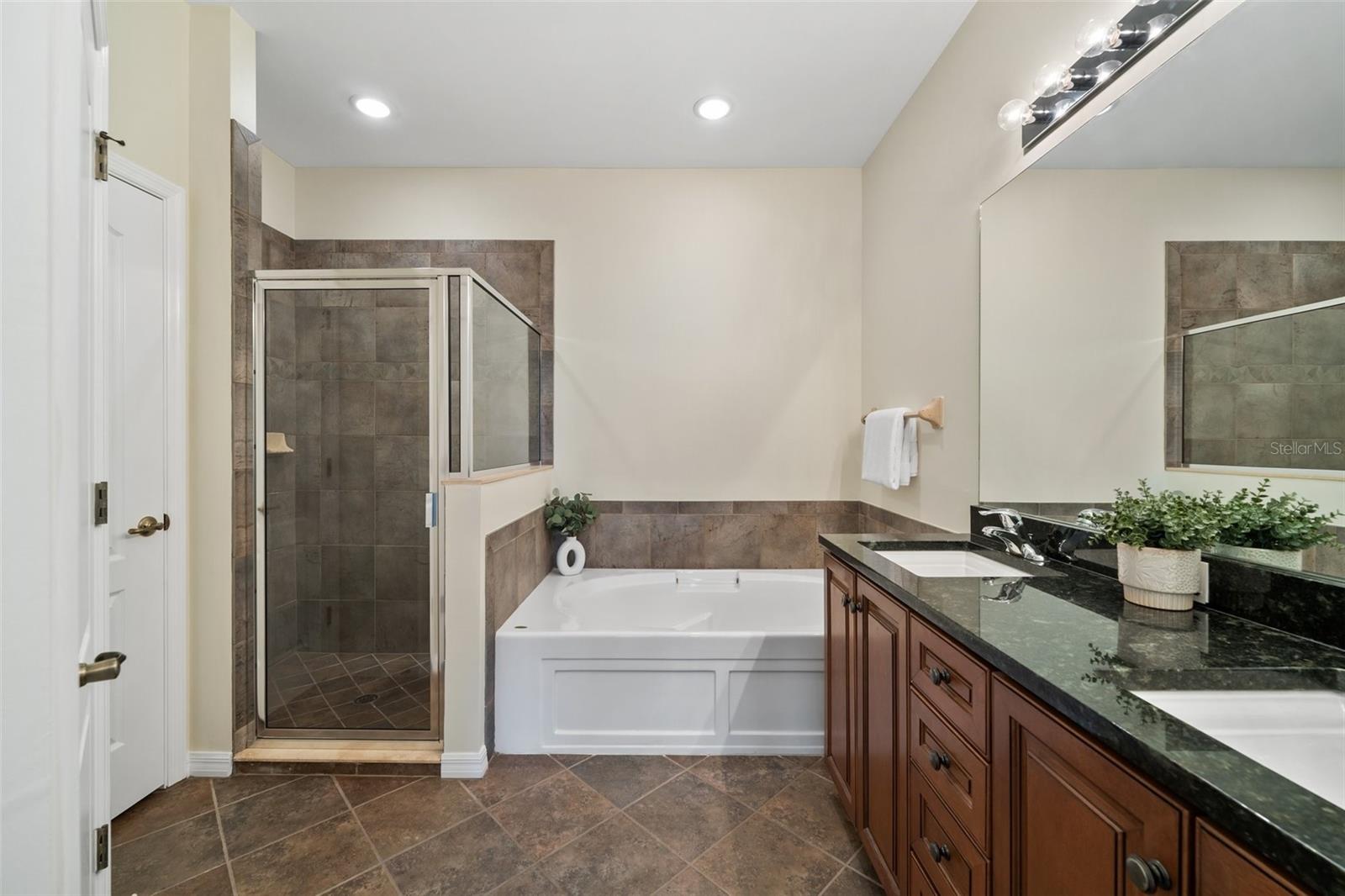 3341 MIDSHIP DR, NORTH FORT MYERS, FL, 33903