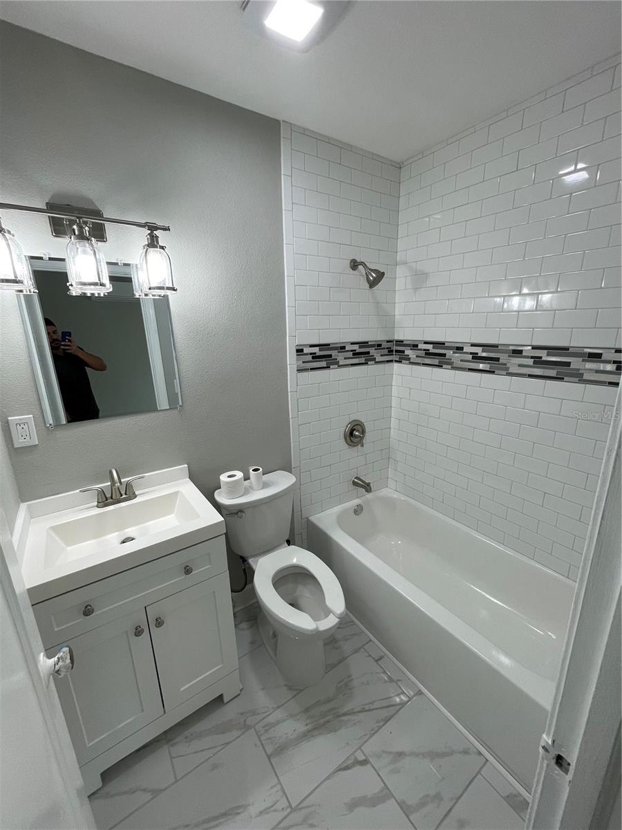 1702 SUNSET DR, CLEARWATER, FL, 33755