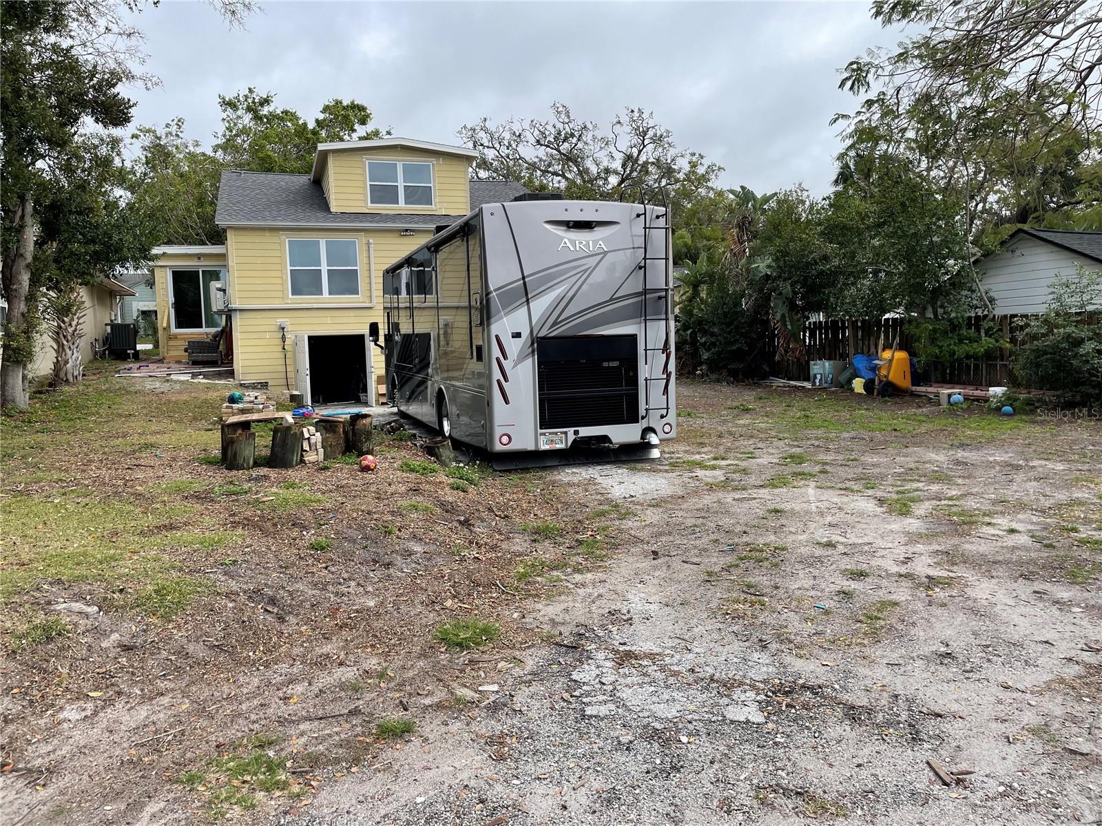 1702 SUNSET DR, CLEARWATER, FL, 33755
