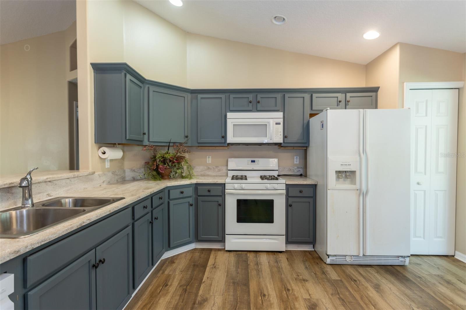 2706 BEECH BLVD, BUNNELL, FL, 32110