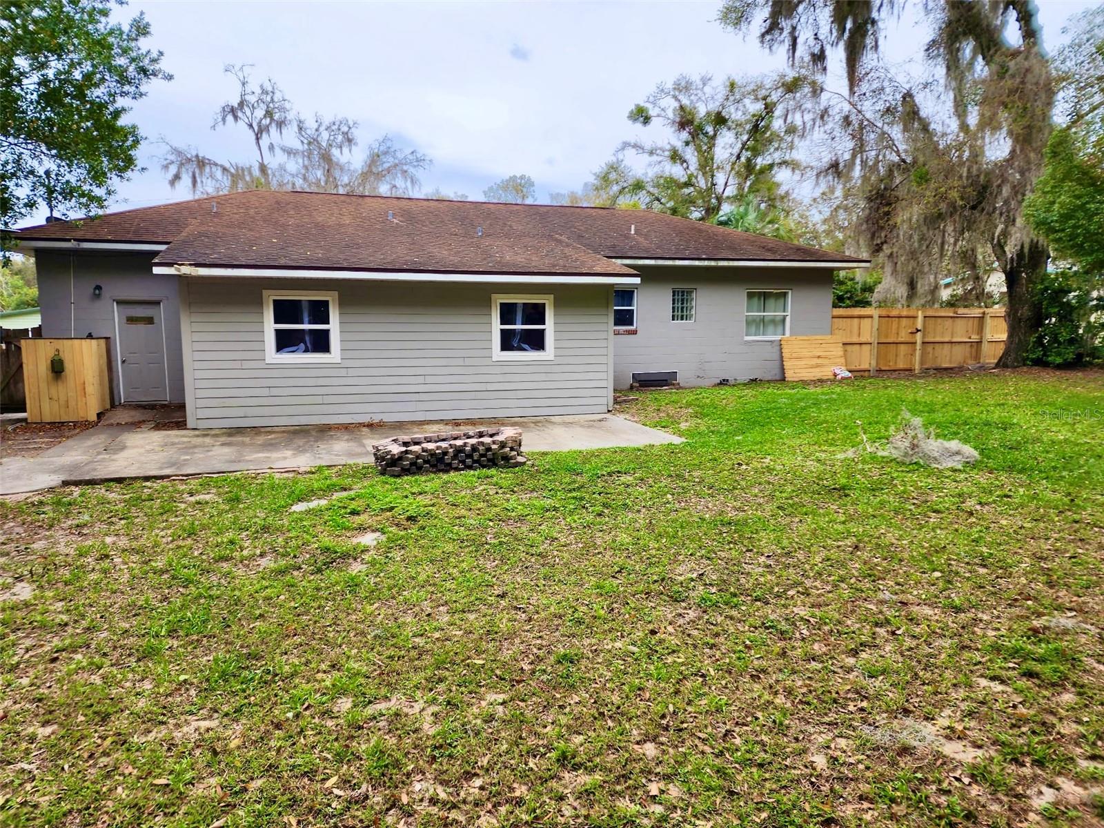 1191 SHADY OAK LN, DELAND, FL, 32720