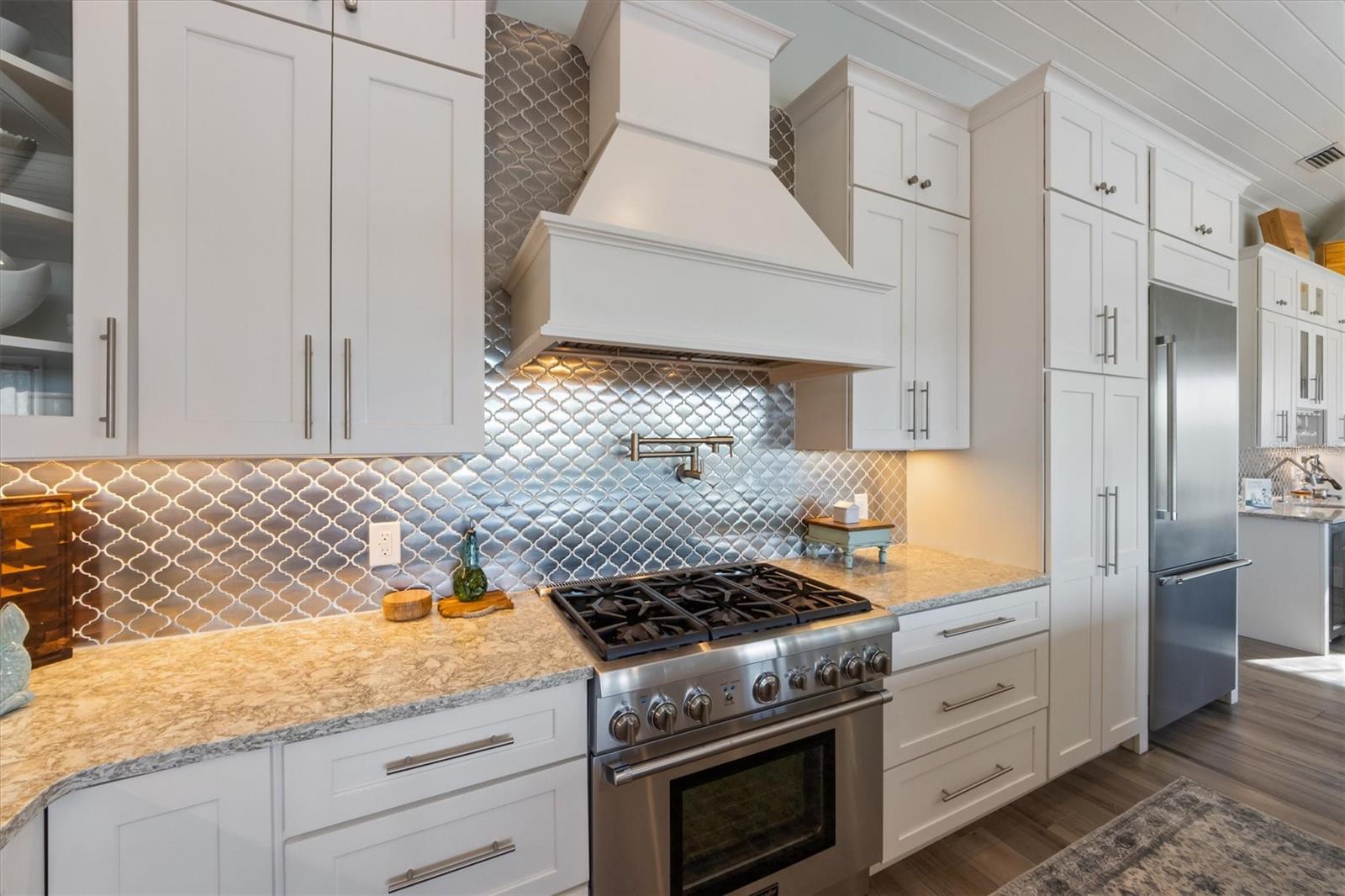 108 MAGNOLIA AVE, ANNA MARIA, FL, 34216