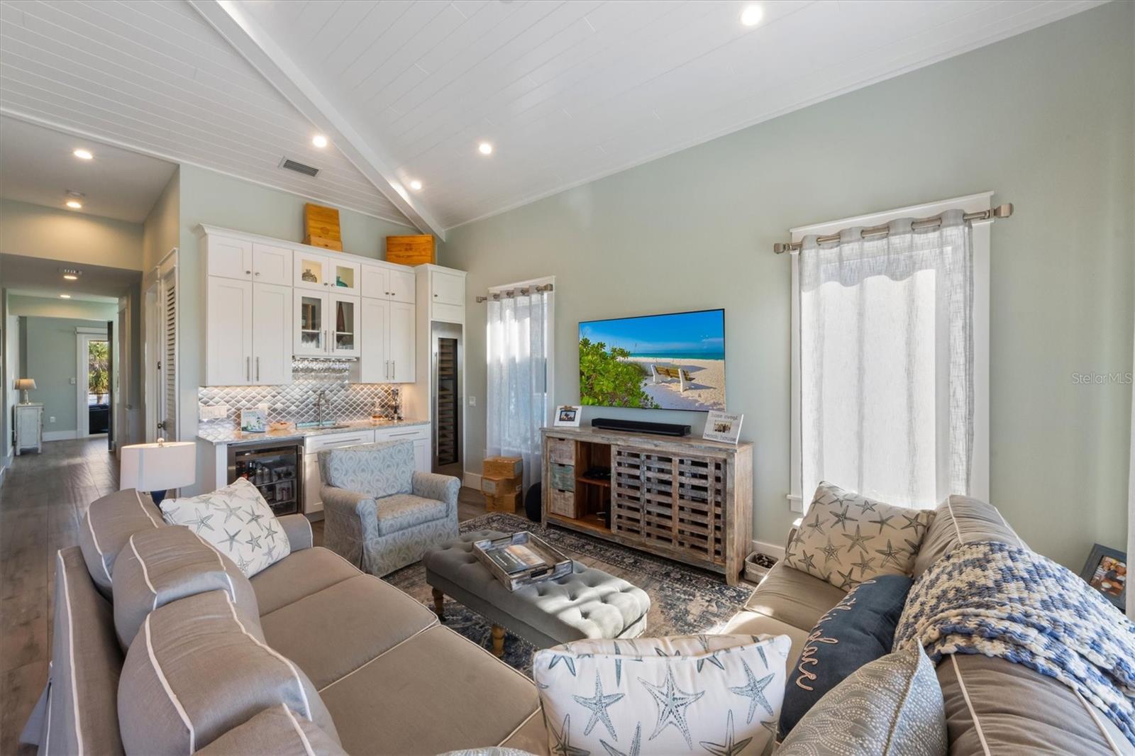 108 MAGNOLIA AVE, ANNA MARIA, FL, 34216