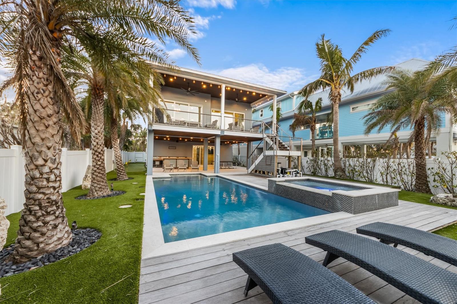 108 MAGNOLIA AVE, ANNA MARIA, FL, 34216