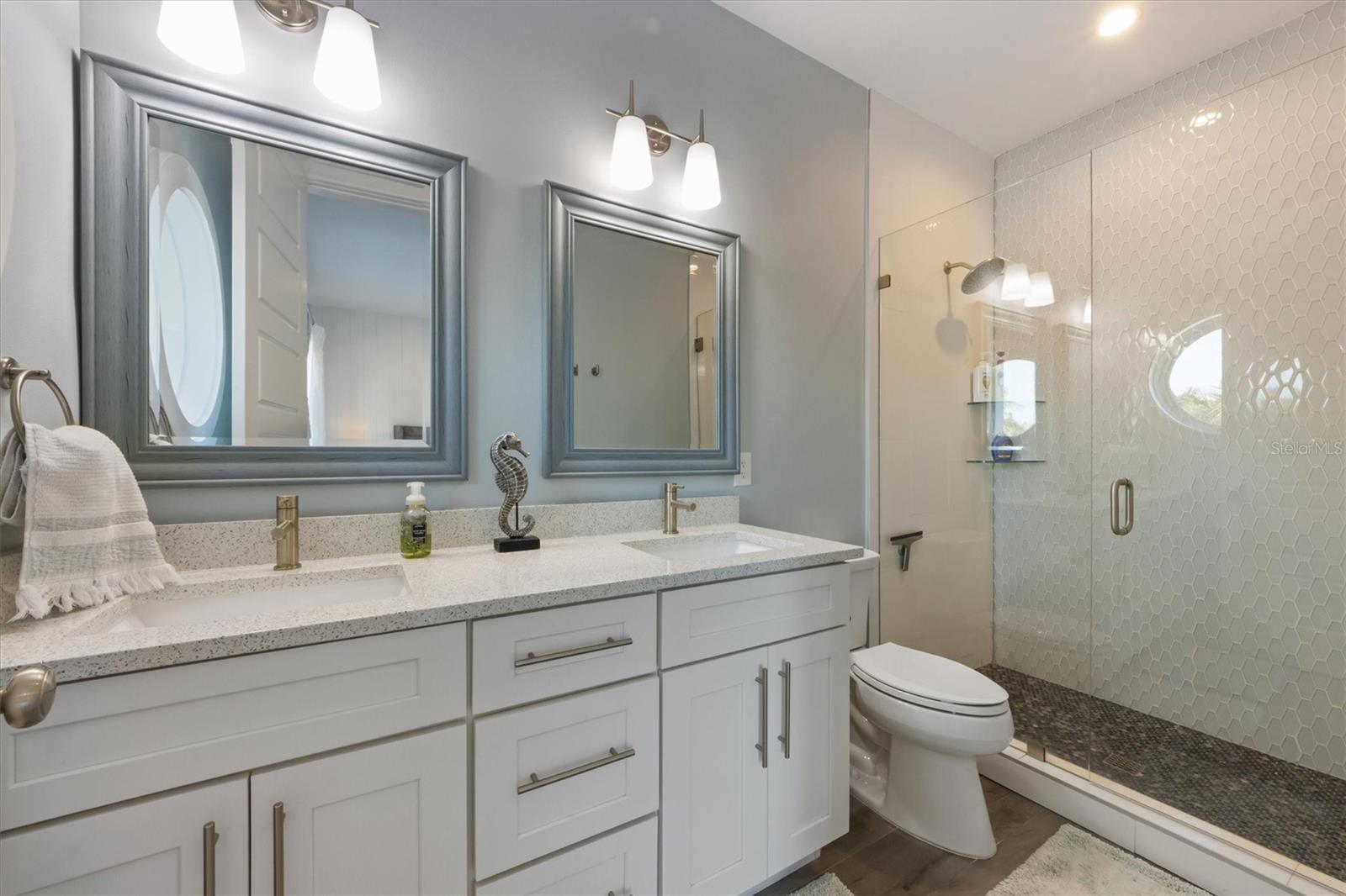 108 MAGNOLIA AVE, ANNA MARIA, FL, 34216