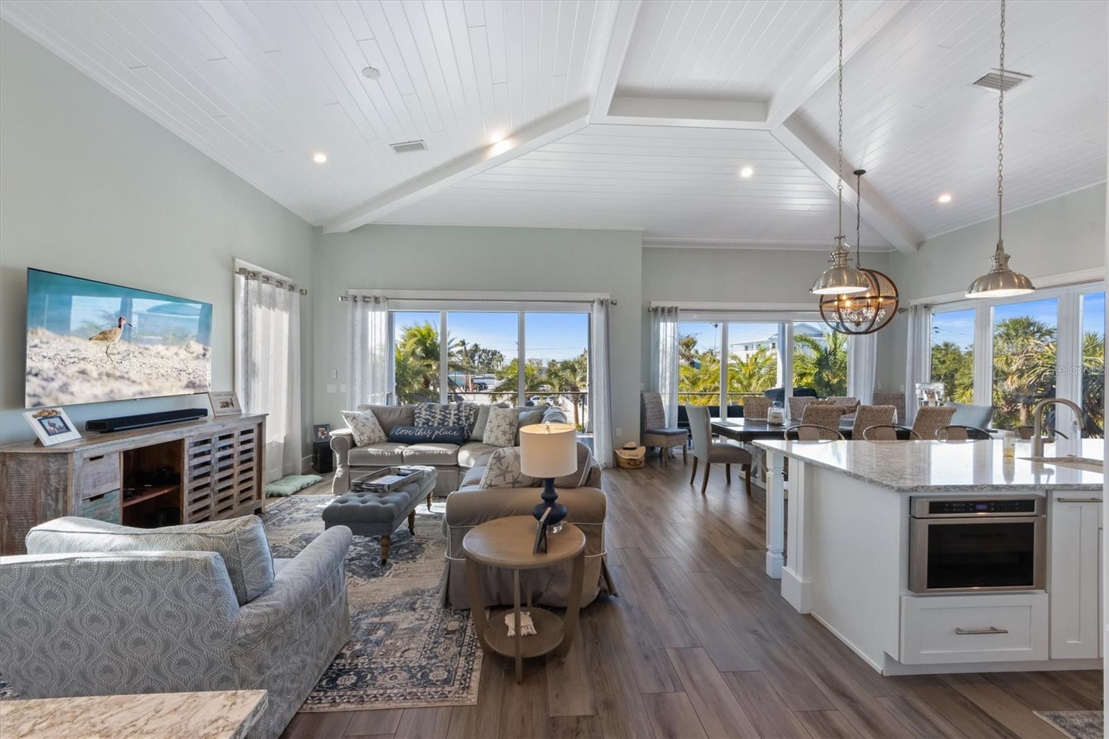 108 MAGNOLIA AVE, ANNA MARIA, FL, 34216