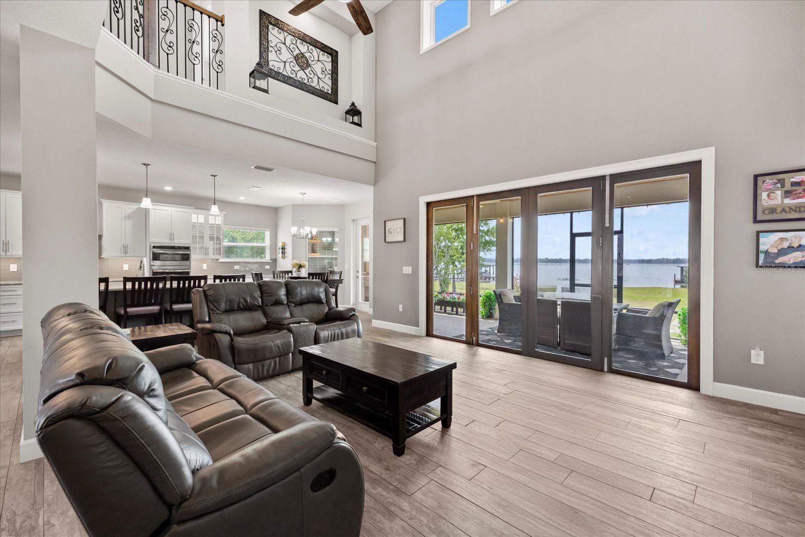 17648 LIVE OAK DR, TAVARES, FL, 32778