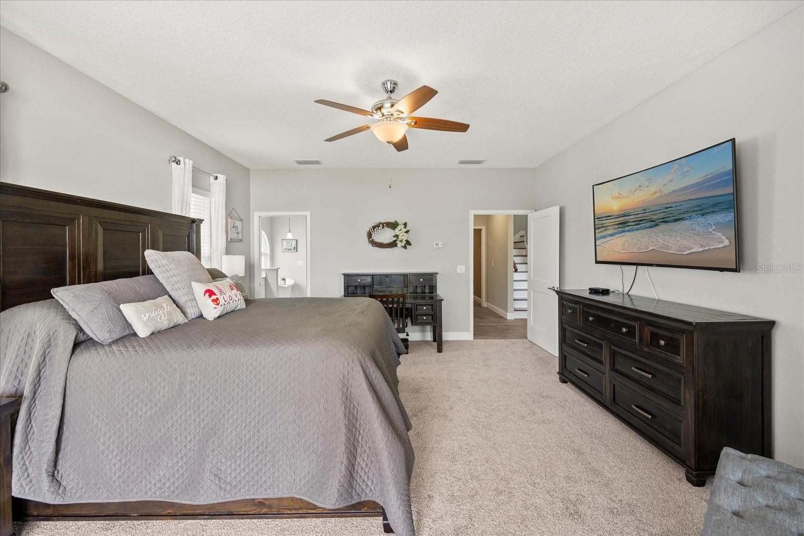 17648 LIVE OAK DR, TAVARES, FL, 32778