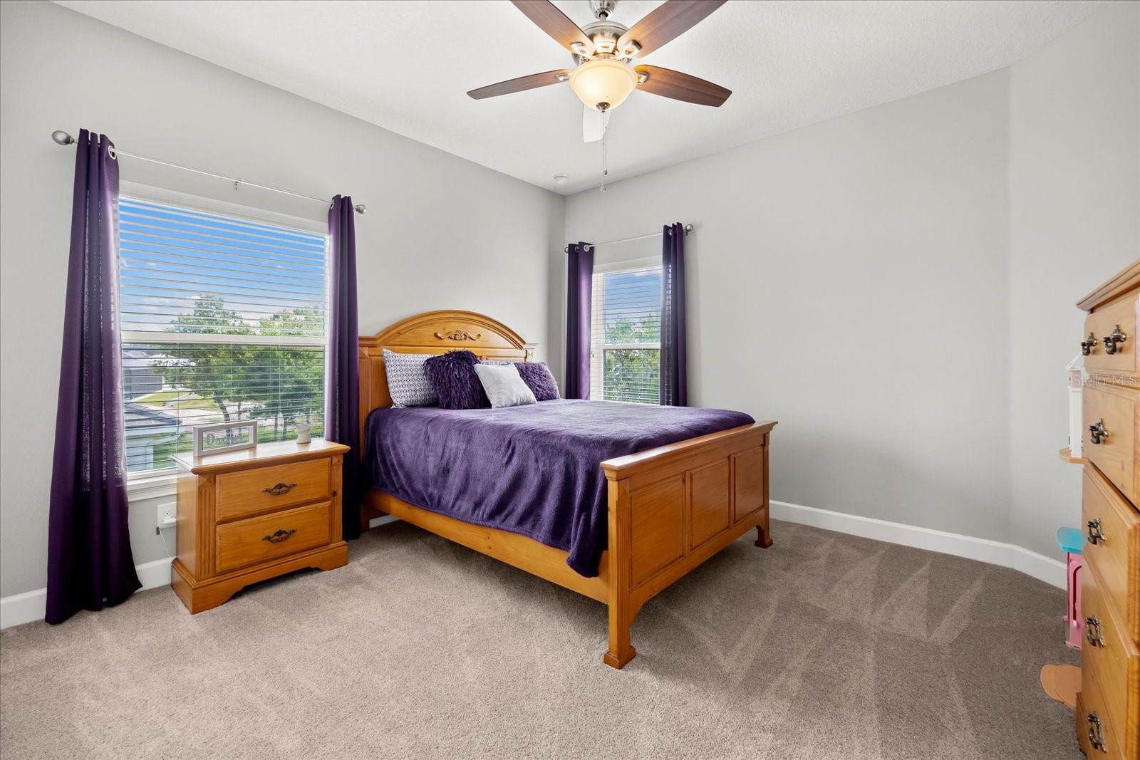 17648 LIVE OAK DR, TAVARES, FL, 32778