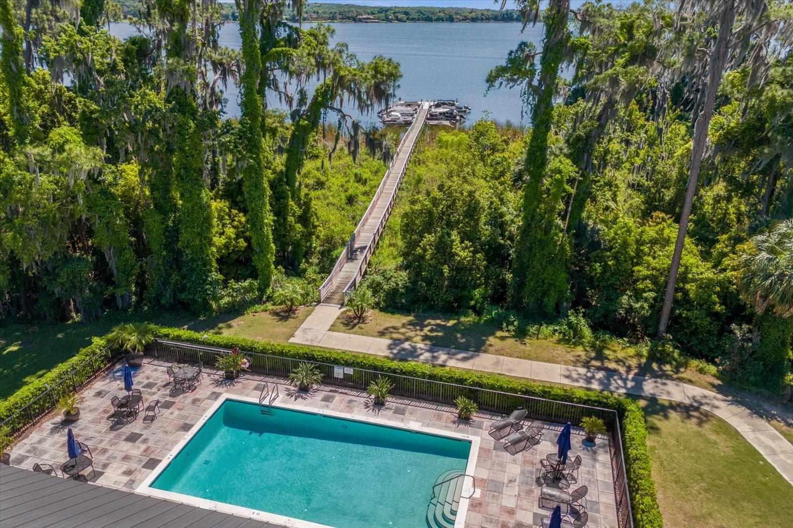 17648 LIVE OAK DR, TAVARES, FL, 32778