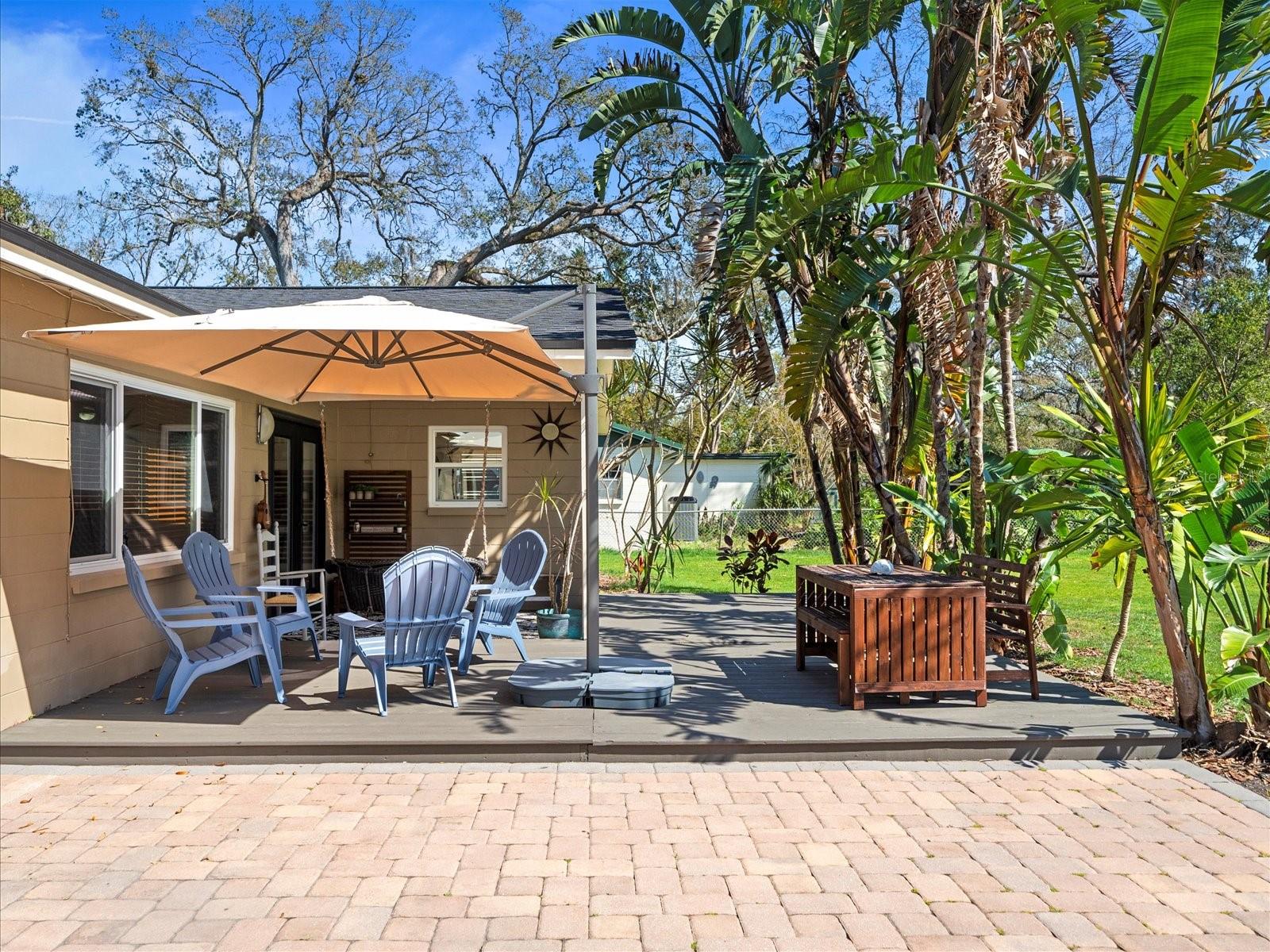 8713 W LANWAY DR, TAMPA, FL, 33637