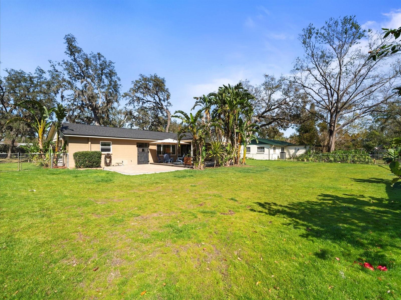 8713 W LANWAY DR, TAMPA, FL, 33637