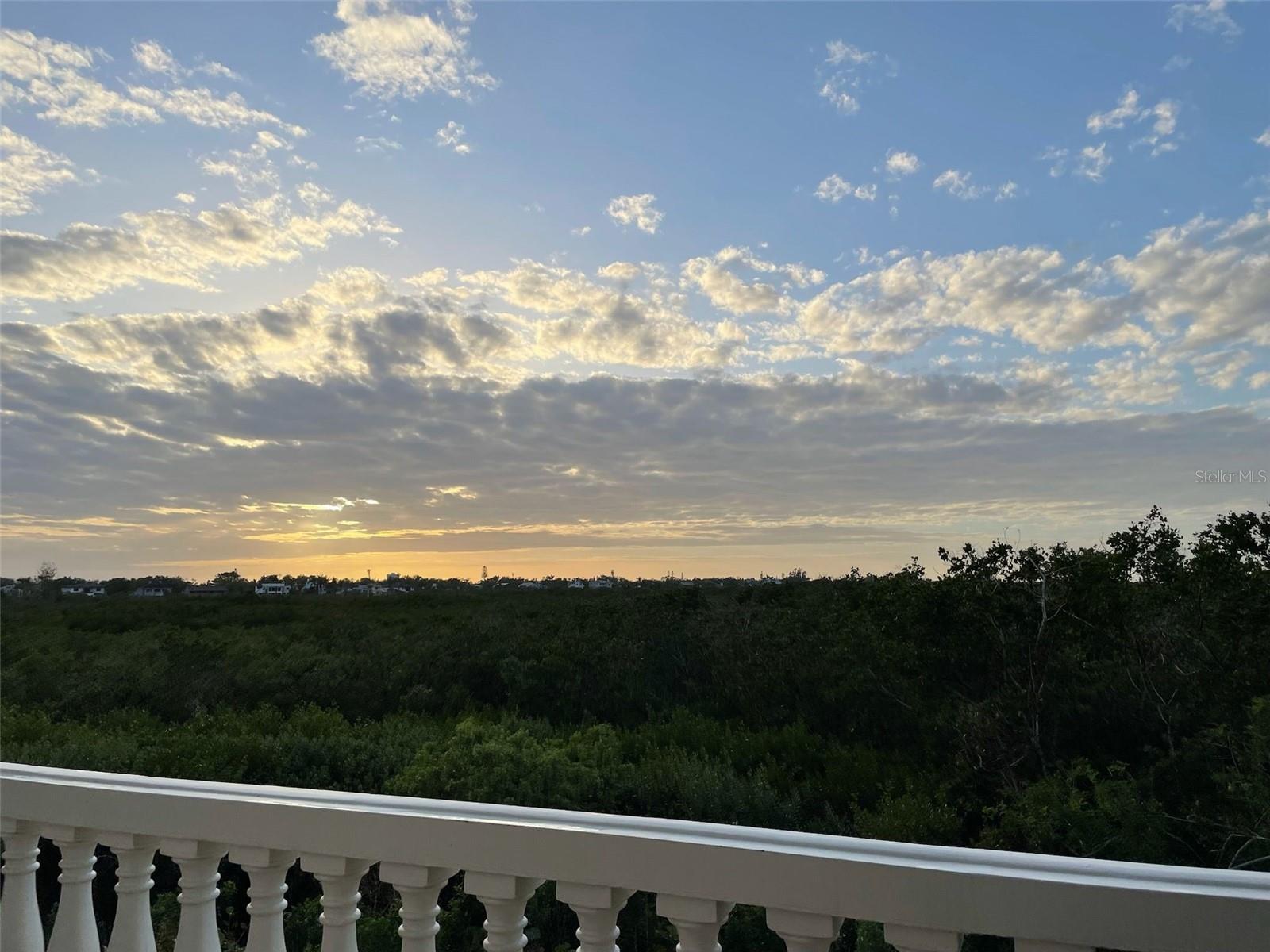 5420 EAGLES POINT CIR #106, SARASOTA, FL, 34231