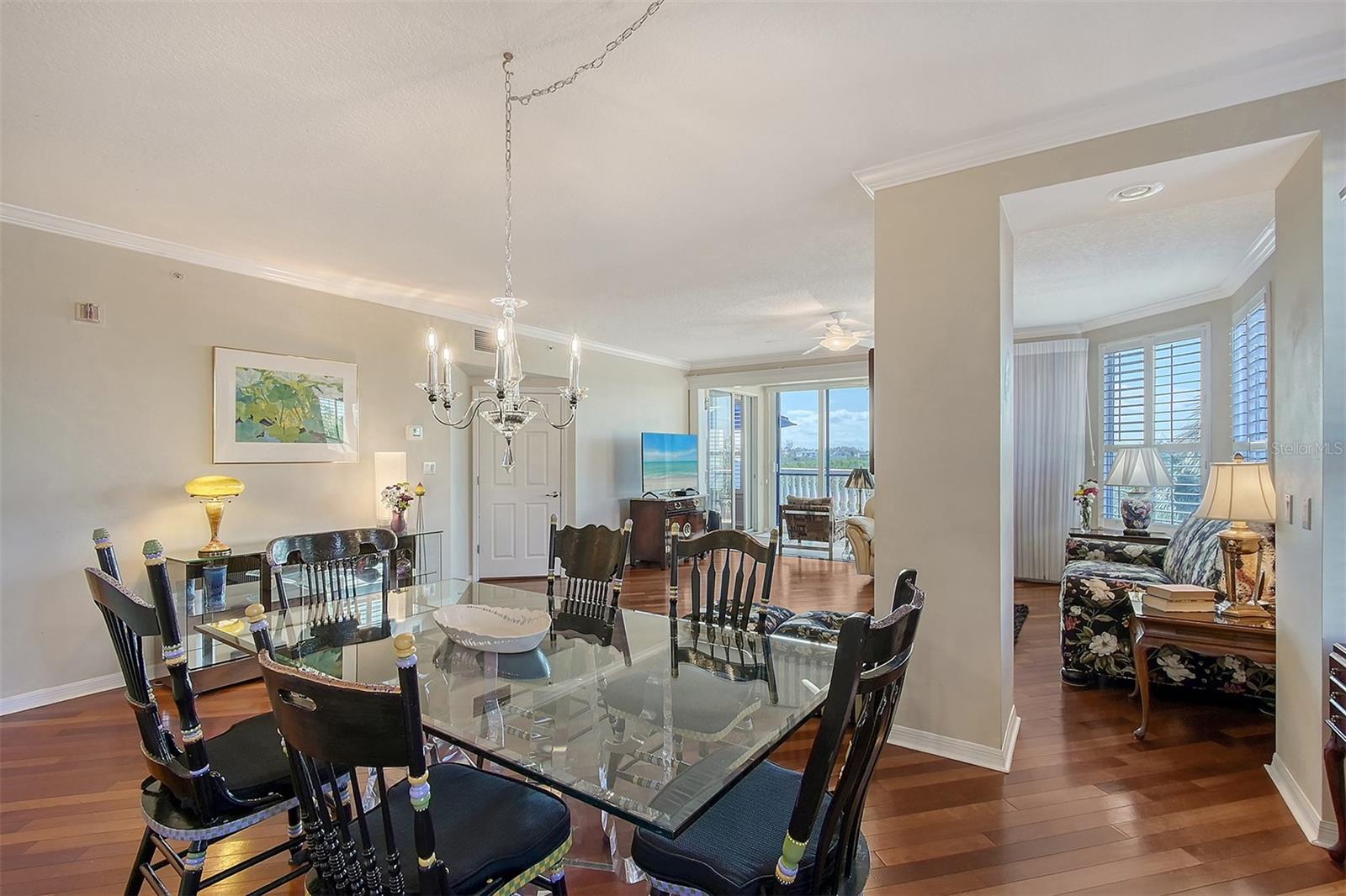 5420 EAGLES POINT CIR #106, SARASOTA, FL, 34231