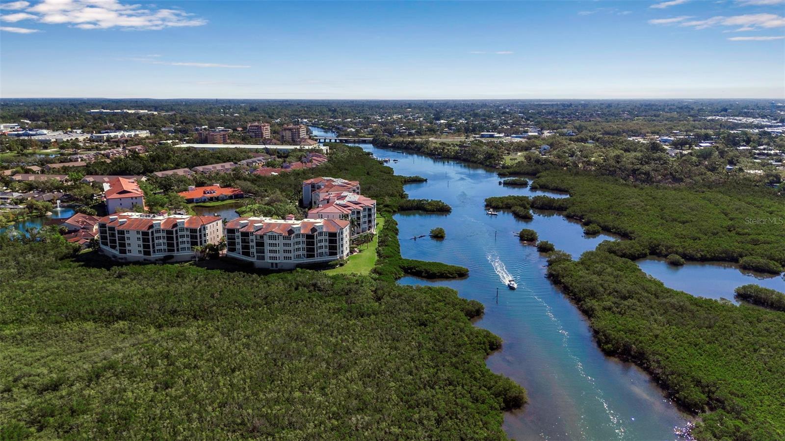 5420 EAGLES POINT CIR #106, SARASOTA, FL, 34231