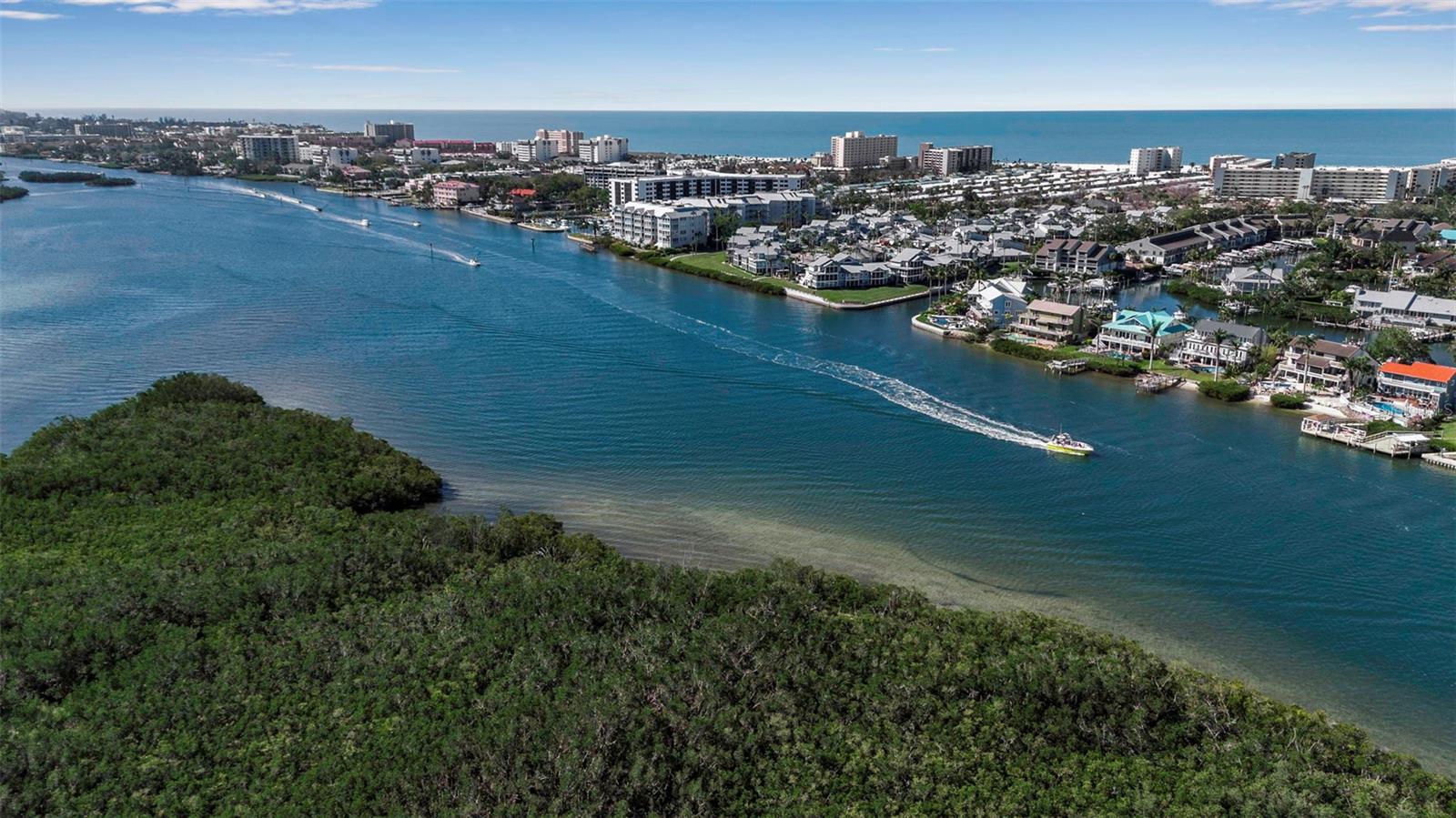 5420 EAGLES POINT CIR #106, SARASOTA, FL, 34231