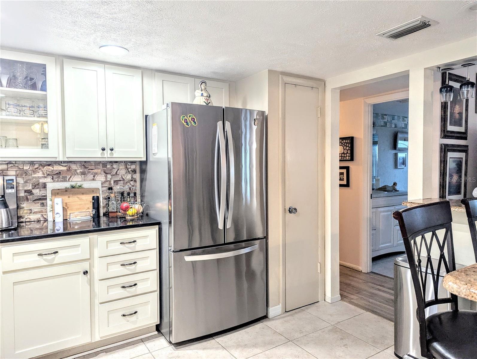 2057 SUNSET DR #G1, BRADENTON, FL, 34207