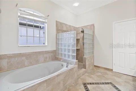 2250 WINDCREST LAKE CIR, ORLANDO, FL, 32824