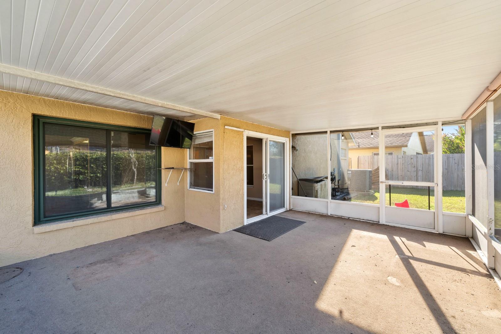 1410 WAKEFIELD DR, BRANDON, FL, 33511