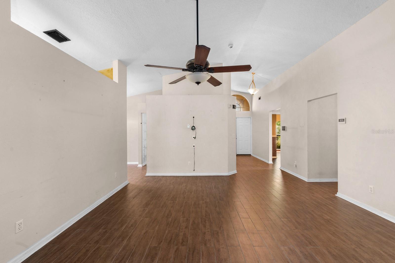 1410 WAKEFIELD DR, BRANDON, FL, 33511