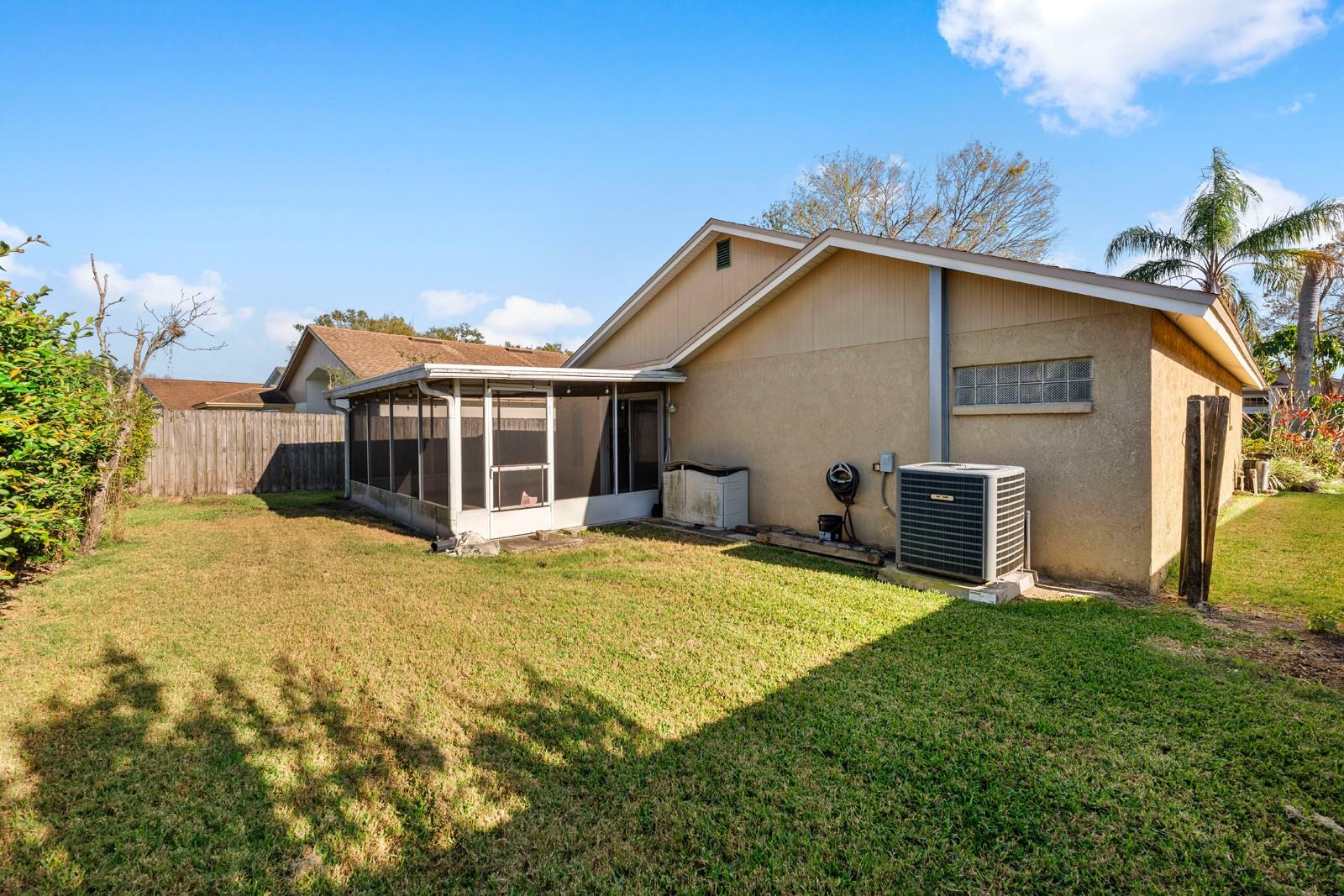 1410 WAKEFIELD DR, BRANDON, FL, 33511