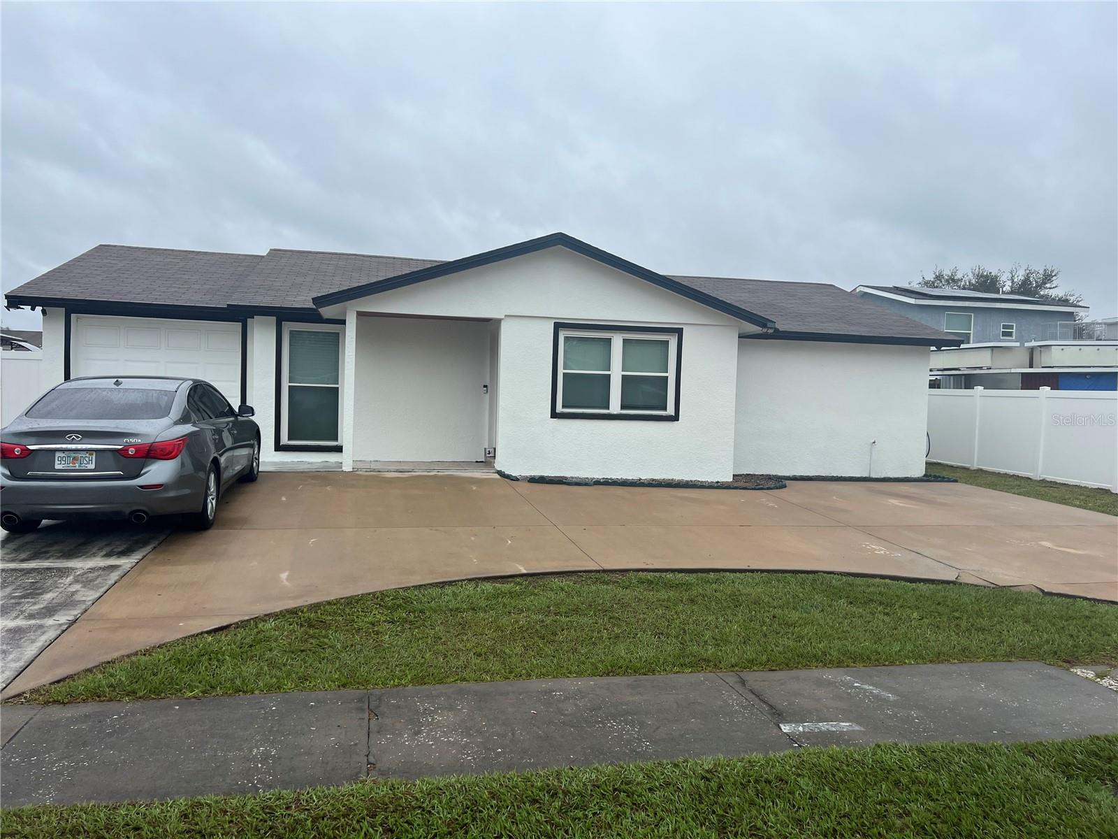 8203 PINEHURST CIR, TAMPA, FL, 33615