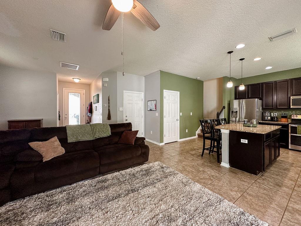 32692 WINDELSTRAW DR, WESLEY CHAPEL, FL, 33545
