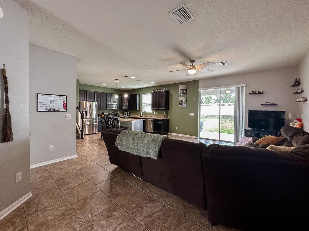 32692 WINDELSTRAW DR, WESLEY CHAPEL, FL, 33545