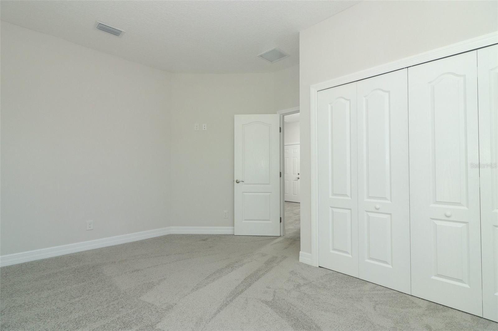 1038 DENNIS AVE, ORLANDO, FL, 32807
