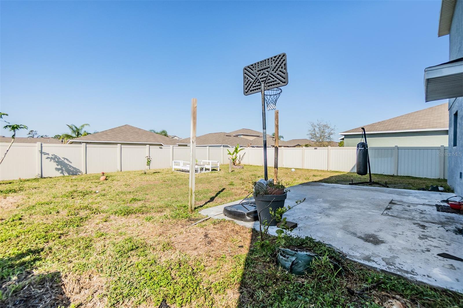 7010 WISEMAN RUN DR, SUN CITY CENTER, FL, 33573