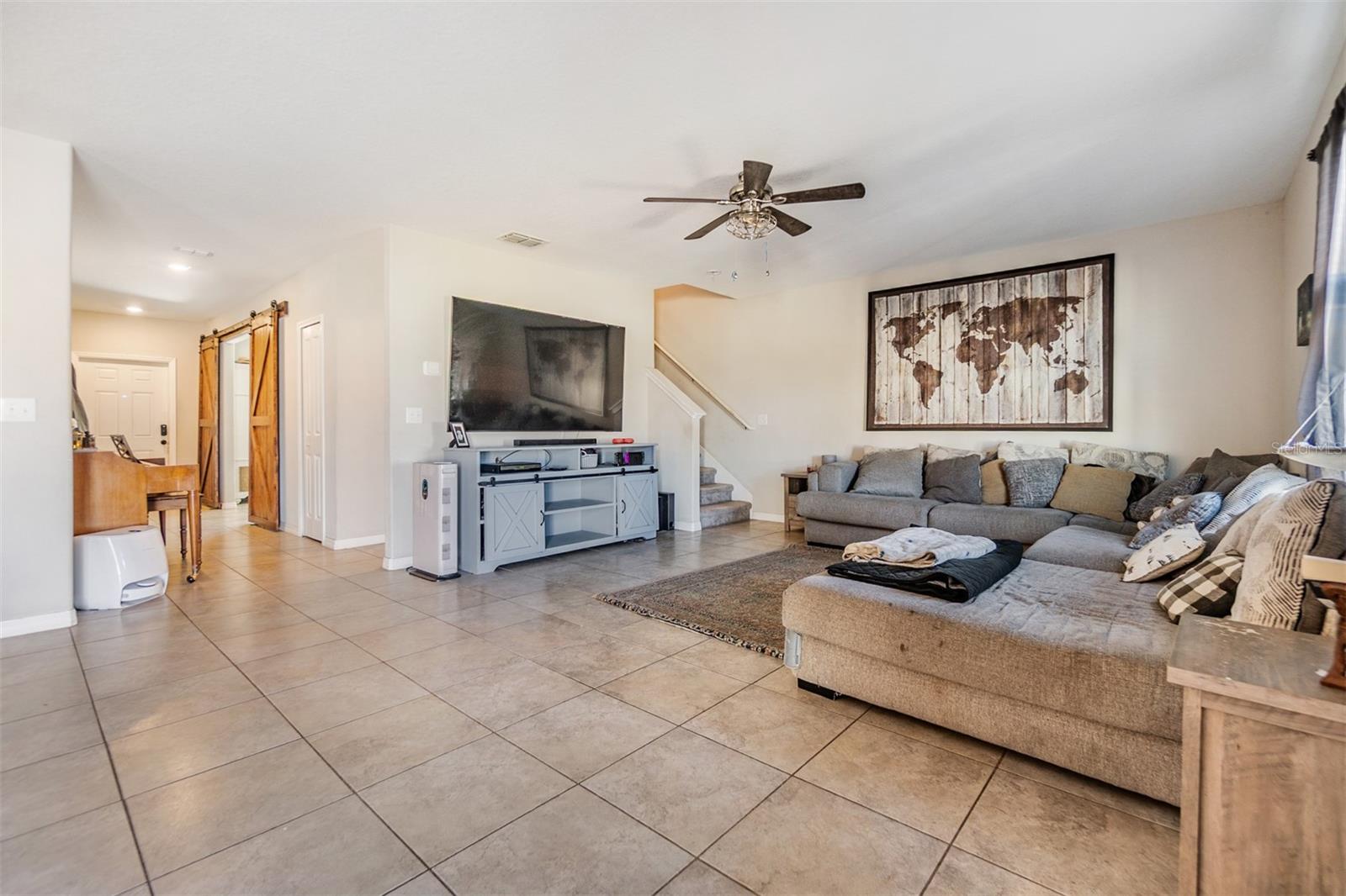 7010 WISEMAN RUN DR, SUN CITY CENTER, FL, 33573