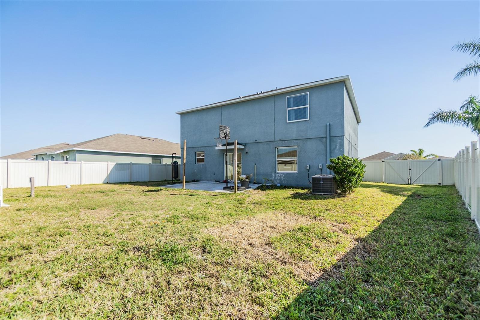 7010 WISEMAN RUN DR, SUN CITY CENTER, FL, 33573