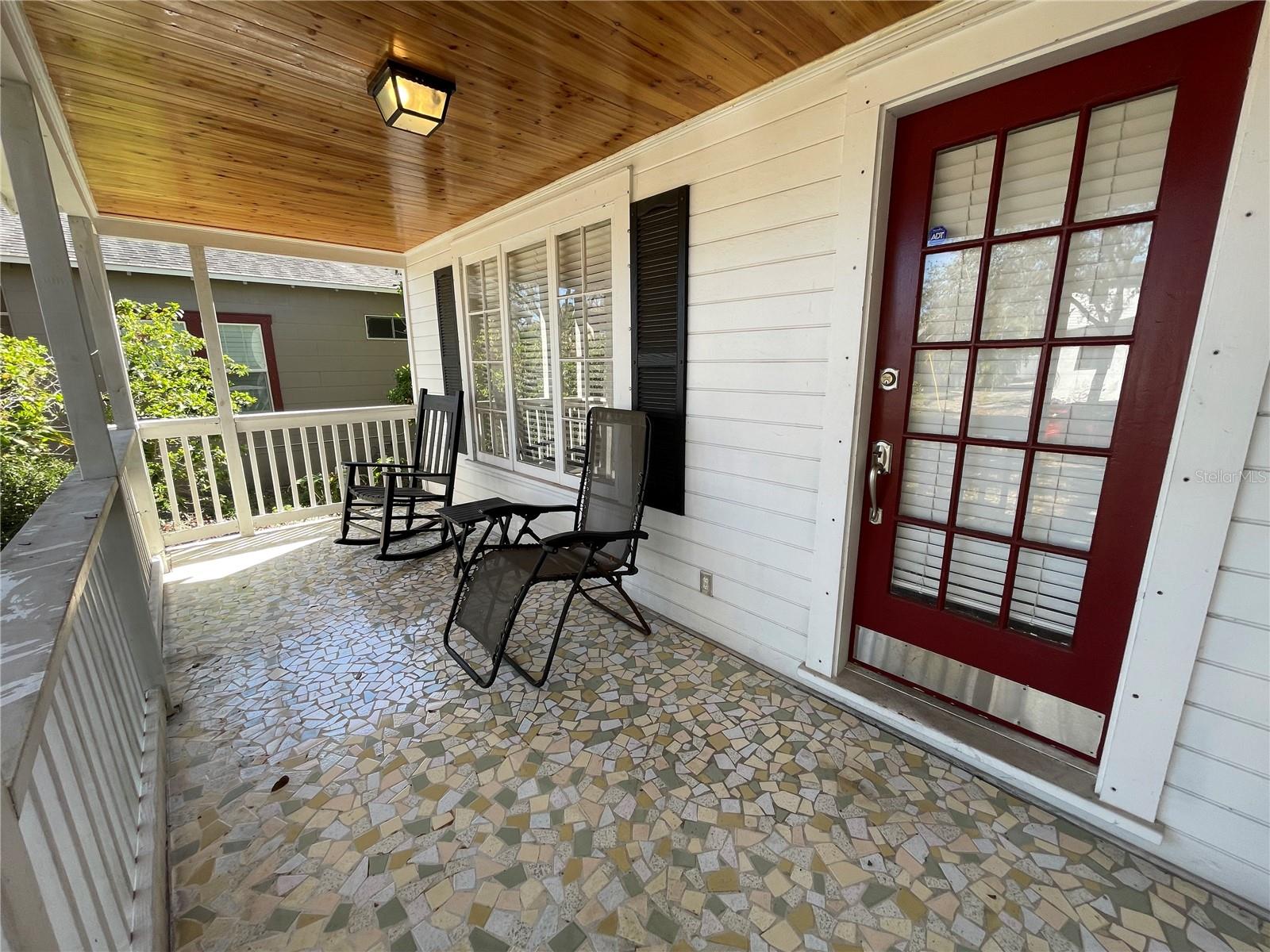 1182 25TH AVE N, ST PETERSBURG, FL, 33704