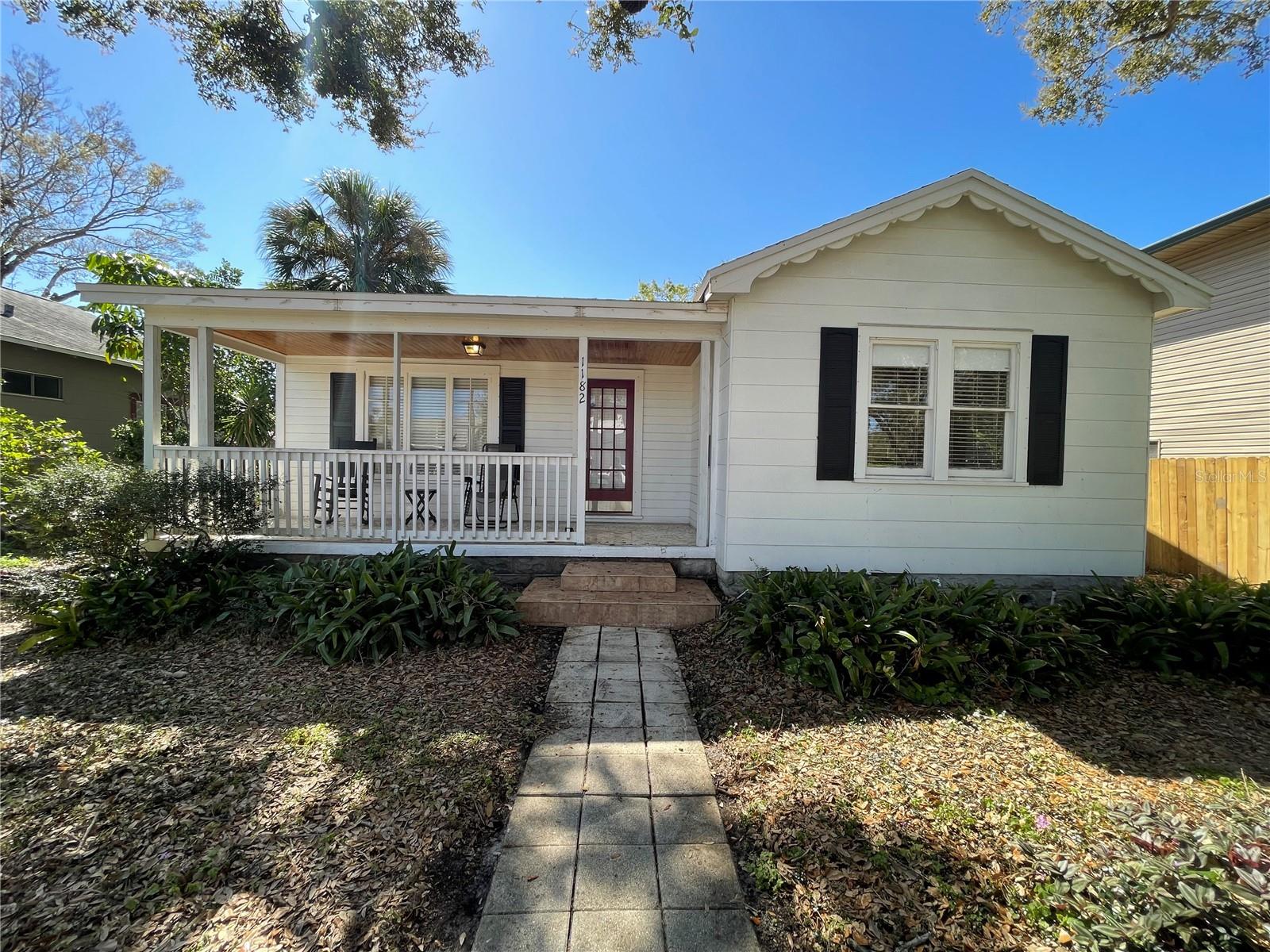 1182 25TH AVE N, ST PETERSBURG, FL, 33704
