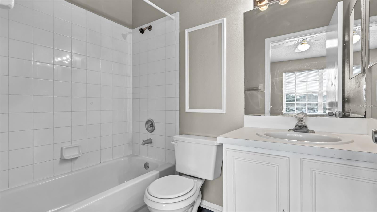 12456 BERKELEY SQUARE DR, TAMPA, FL, 33626