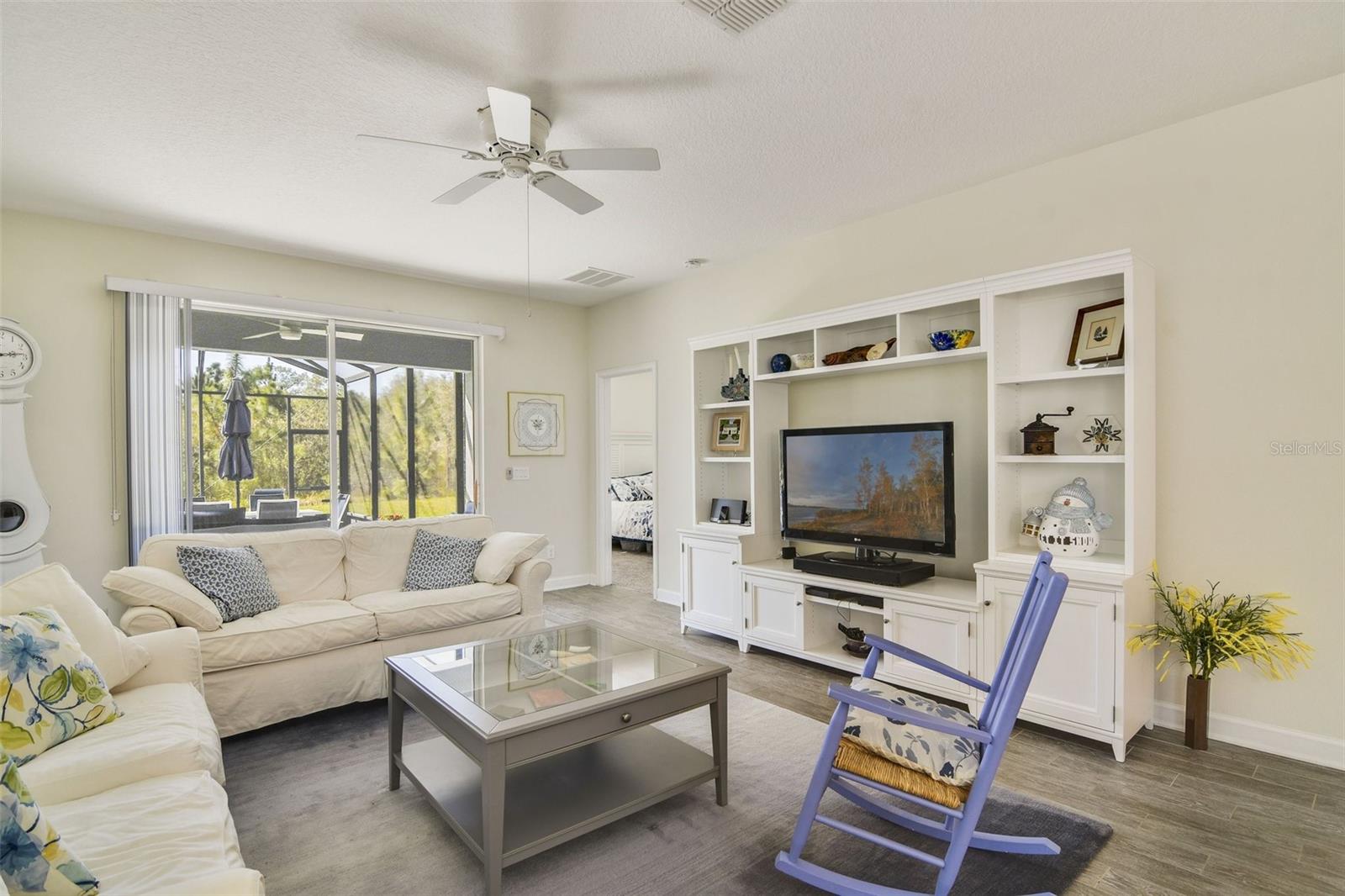 10012 LOVEGRASS LN, ORLANDO, FL, 32832