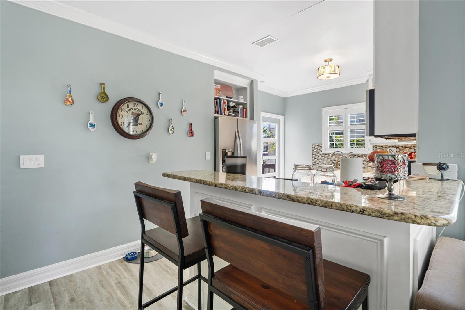 868 27TH AVE N, ST PETERSBURG, FL, 33704