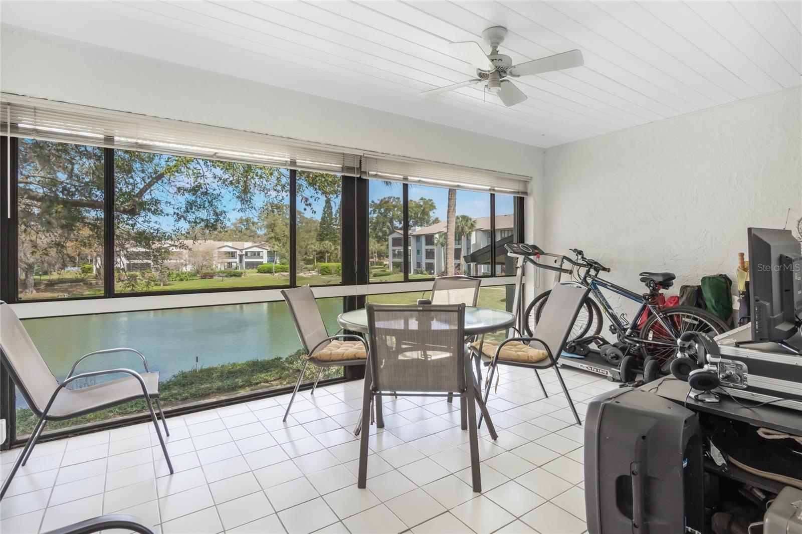 6 ESCONDIDO CIR #58, ALTAMONTE SPRINGS, FL, 32701