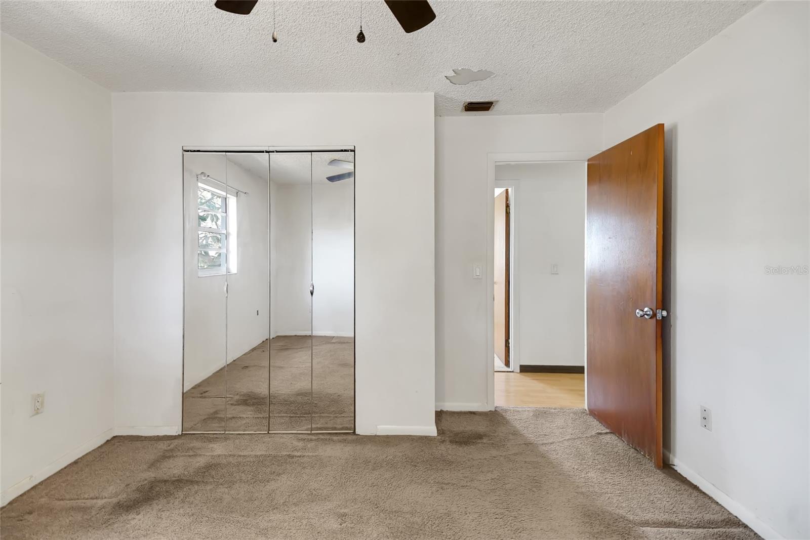 6213 HIGHLAND AVE, LEESBURG, FL, 34748